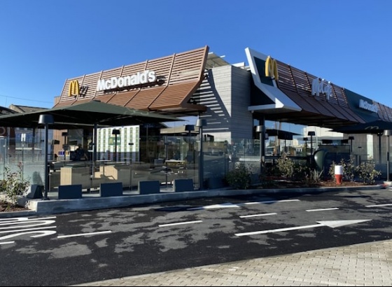 McDonald’s abre primeiro restaurante no concelho de Lagoa