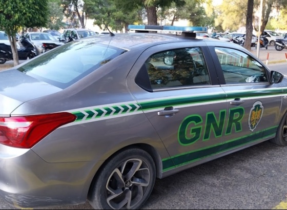 Homem detido pela GNR de Vila Real de Santo António por posse de armas proibidas