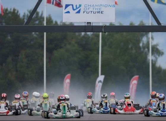 Algarve recebe elite do karting em Portimão 