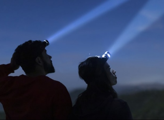 Cometa vai poder ser visto no domingo a olho nu em Portugal