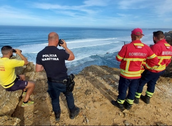 Buscas por pescador em Aljezur interrompidas ao final do dia sem resultados