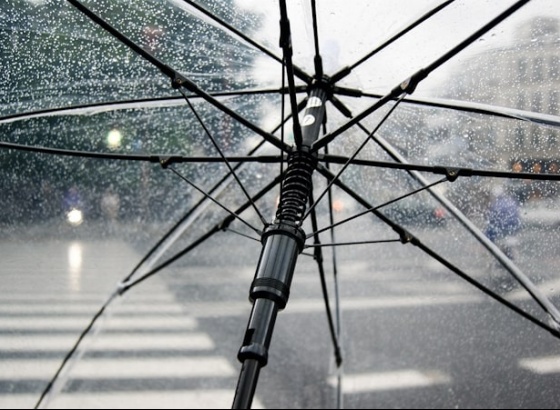 Faro e Beja sob aviso amarelo quinta e sexta-feira devido à chuva