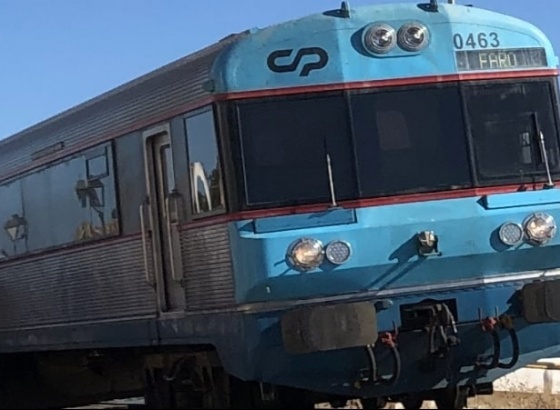 Restabelecida circulação ferroviária na Linha do Algarve entre a Fuseta e Olhão