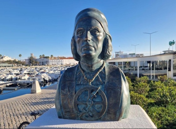 União das Freguesias de Faro inaugurou busto de Bartolomeu Dias 