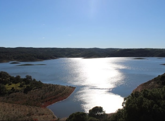 Seca: Agricultores sugerem dotação por habitante no consumo de água no Algarve