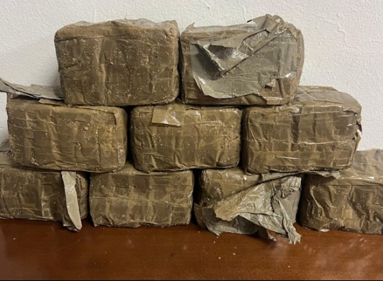 GNR apreende 21.400 doses de haxixe e onze jerricãs na Praia da Quinta do Lago