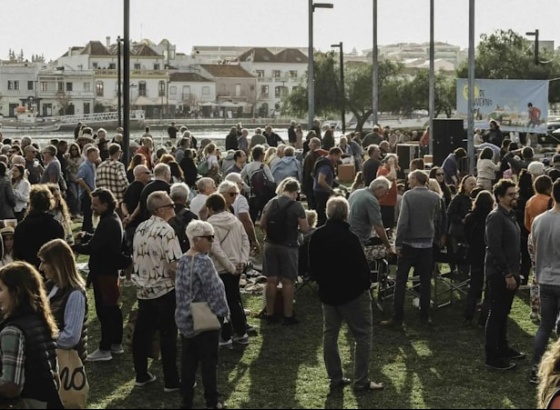 Festival Sol de Inverno em Tavira com concertos de Divan e Chalo Correia