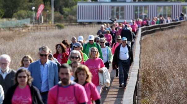 Portimão: No dia 30 de outubro há caminhada solidária pela sensibilização do cancro da mama