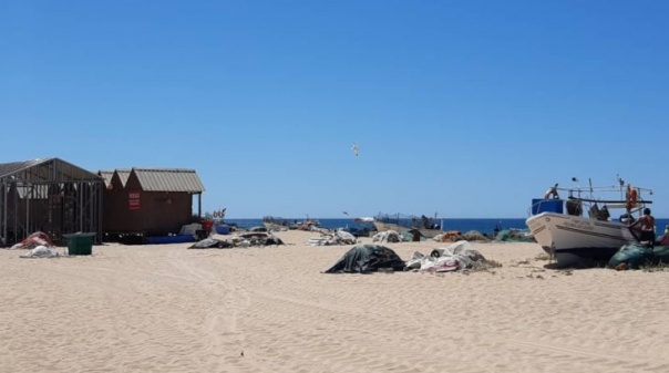 Previstas compensações para pescadores impedidos de pescar em futuro parque marinho no Algarve