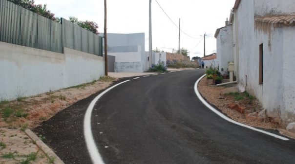 Município de Silves concluiu pavimentação de caminho na Freguesia de São Bartolomeu de Messines