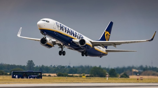 Ryanair lança nova rota entre Faro e Copenhaga a partir de outubro