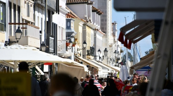 Centro Comercial a Céu Aberto de VRSA ganha candidatura ao programa «Bairros Comerciais Digitais»