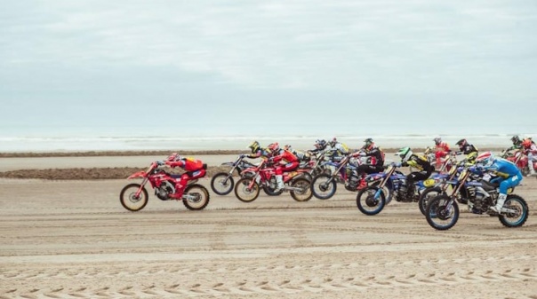 Taça do Mundo de Motociclismo em Areia passa por Monte Gordo onde são esperados milhares de visitantes 