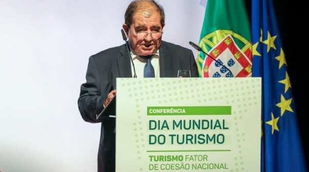 Autarca de Albufeira defende criação de um Ministério do Turismo