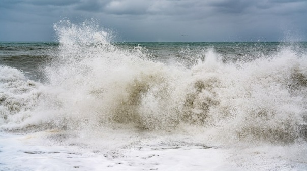 Autoridade Marítima Nacional alerta para agravamento do estado do tempo e do mar na região sul 