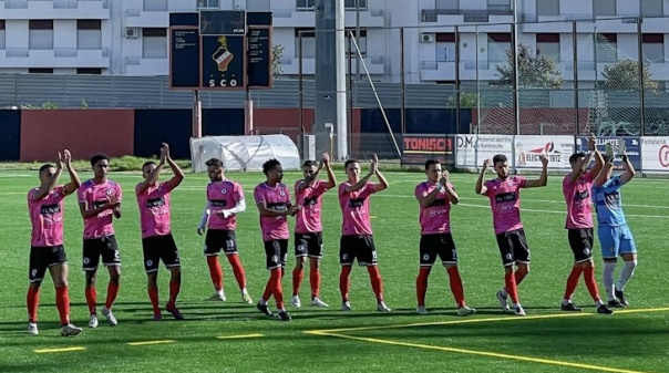 Olhanense 1912 entrou em campo a apoiar duas causas solidárias