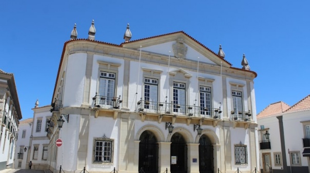 Assembleia Municipal de Faro aprova empréstimo bancário ao Município no valor de 16 milhões de euros 