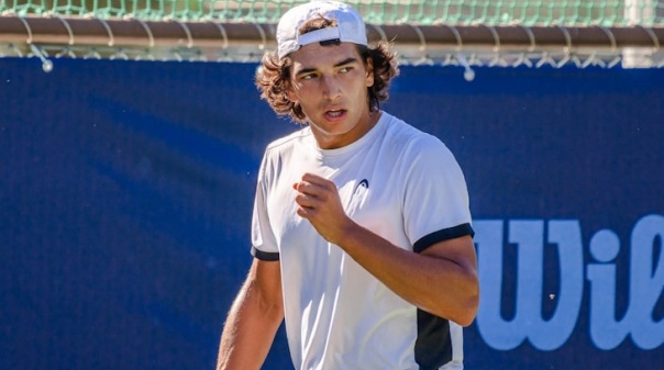 Henrique Rocha apura-se para a final em Vale do Lobo e conquista título de pares com irmão