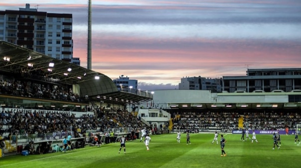 Farense pondera receber três ‘grandes’ no Estádio Algarve a partir da próxima época