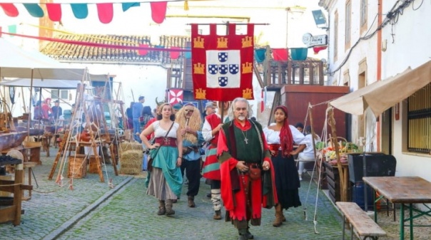 Paderne Medieval arranca esta sexta-feira com a novidade de torneios de armas a cavalo 