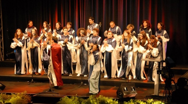 Ano novo cheio de música no palco do Silves Alegria do Natal 