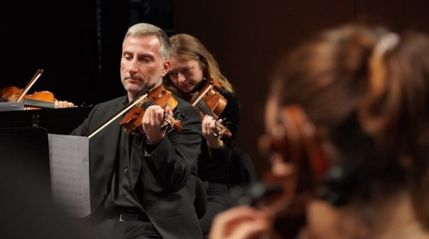 Orquestra do Algarve celebra o Brasil em concerto na Igreja Matriz de Alcantarilha 