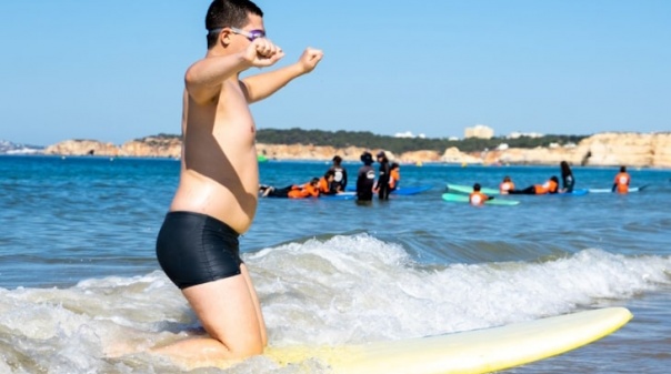 Encontro de Surf Adaptado da Praia da Rocha eleito Evento Municipal Desportivo do Ano