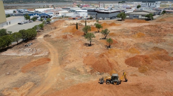 Primeiro grande parque urbano do concelho de Lagoa já está em construção