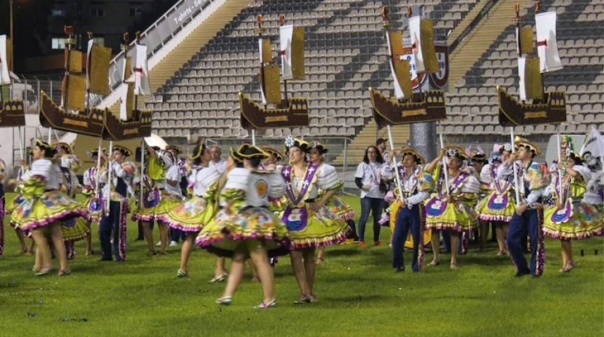 Marchas Populares desfilam no Estádio de São Luís