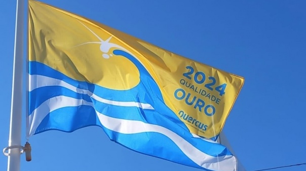 Quercus distingue praias do concelho de Faro com bandeira Qualidade de Ouro 