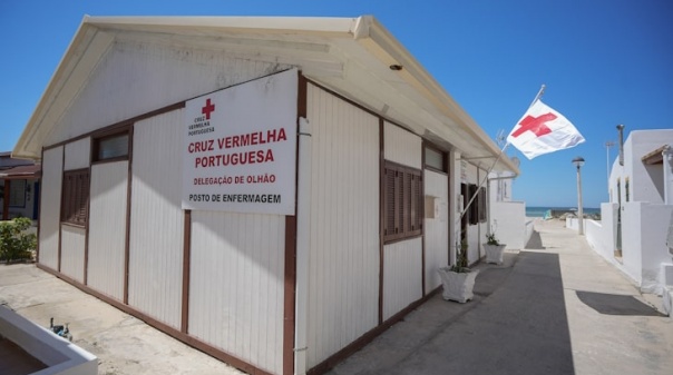 Postos de praia com apoio de enfermagem abertos nas ilhas da Fuseta e da Armona