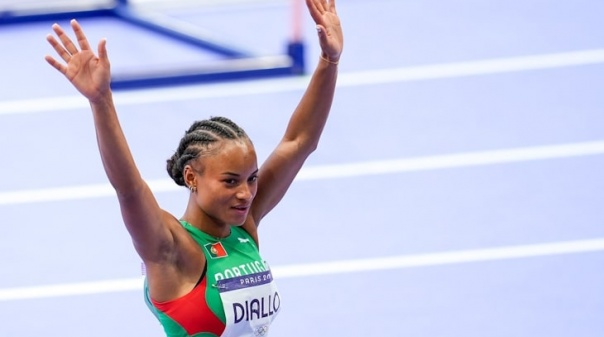 Fatoumata Diallo falha final dos 400 metros barreiras em Paris2024