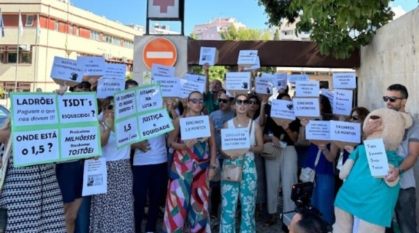 Técnicos de Diagnóstico e Terapêutica concentraram-se em frente ao Hospital de Faro 