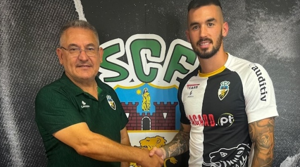 Avançado espanhol Álex Millán regressa a Portugal para assinar pelo Farense