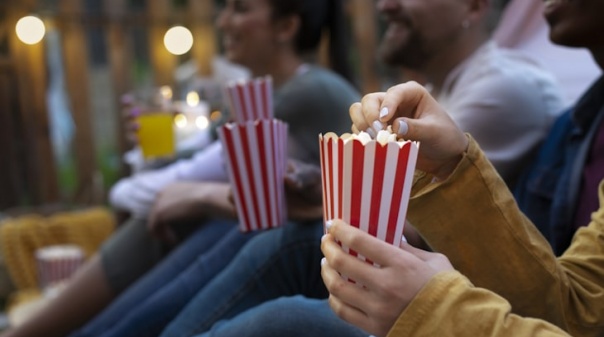 Cinema ao ar livre em Lagoa com dois êxitos cinematográficos