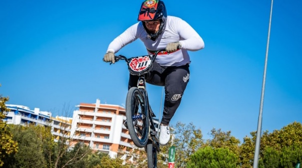 Renato Silva do Team BMX Quarteira conquista Taça de Portugal