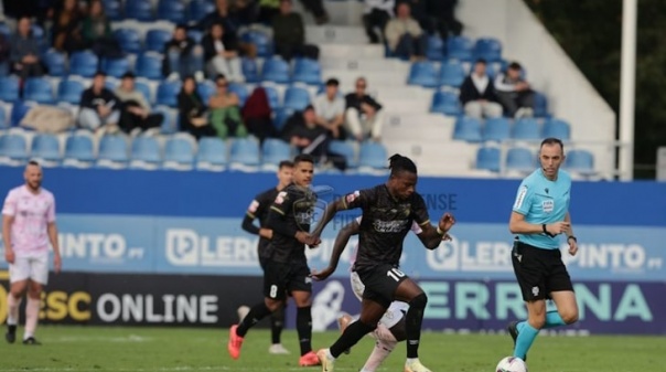 Feirense e Portimonense empatam 1-1 em jogo intenso em Santa Maria da Feira