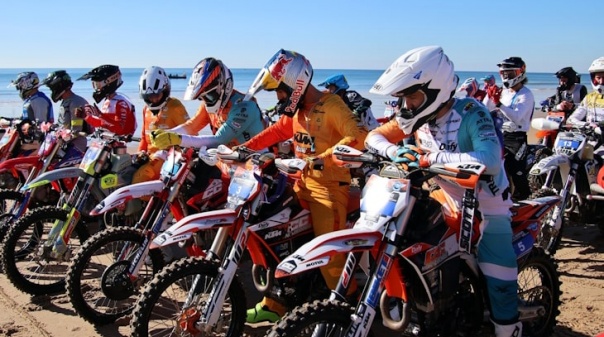 Monte Gordo Sand Race inclui espetáculos, concertos e exibições de trial