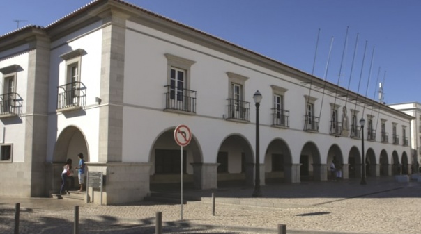 Câmara de Tavira associa-se à sensibilização pela igualdade de género