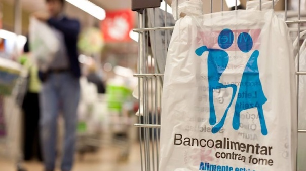 Banco alimentar inicia hoje nova campanha de recolha nos supermercados