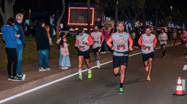 1300 atletas de 30 nacionalidades participam na Corrida de São Silvestre em Albufeira 