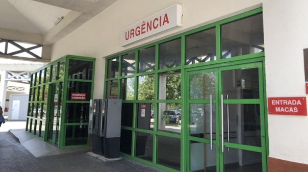 Tempo médio de espera para doentes urgentes ultrapassa as 13 horas em Portimão