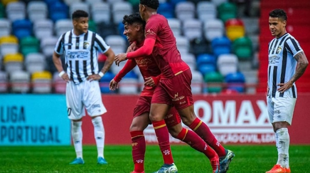 U. Leiria bate Portimonense com golo de Alisson 