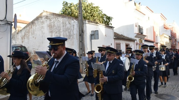 Sociedade Filarmónica Silvense celebra 92 anos com jantar e concerto 