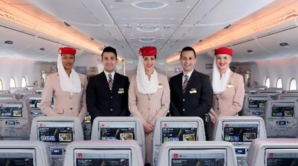 Emirates recruta em Faro 