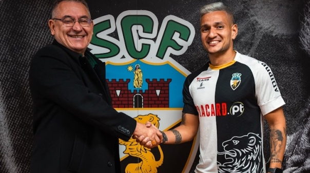 Internacional português Rony Lopes é o sexto reforço de inverno do Farense