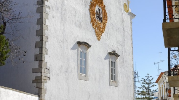 Dia 15 há passeio com história à igreja Matriz de Santiago