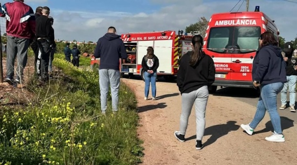 Motociclista morre em colisão com carro 