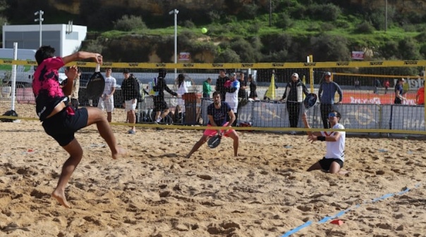 Elite mundial do ténis de praia competiu em Albufeira 