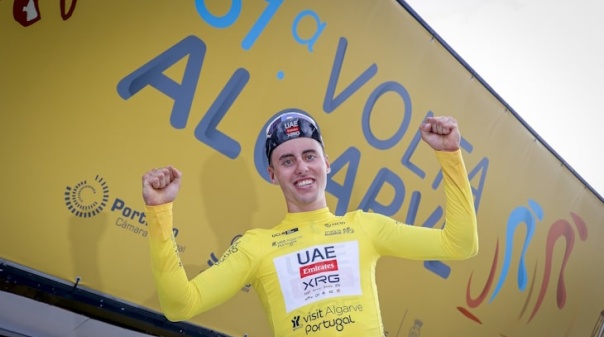 Volta ao Algarve: Jan Christen vence segunda etapa e lidera, João Almeida segundo